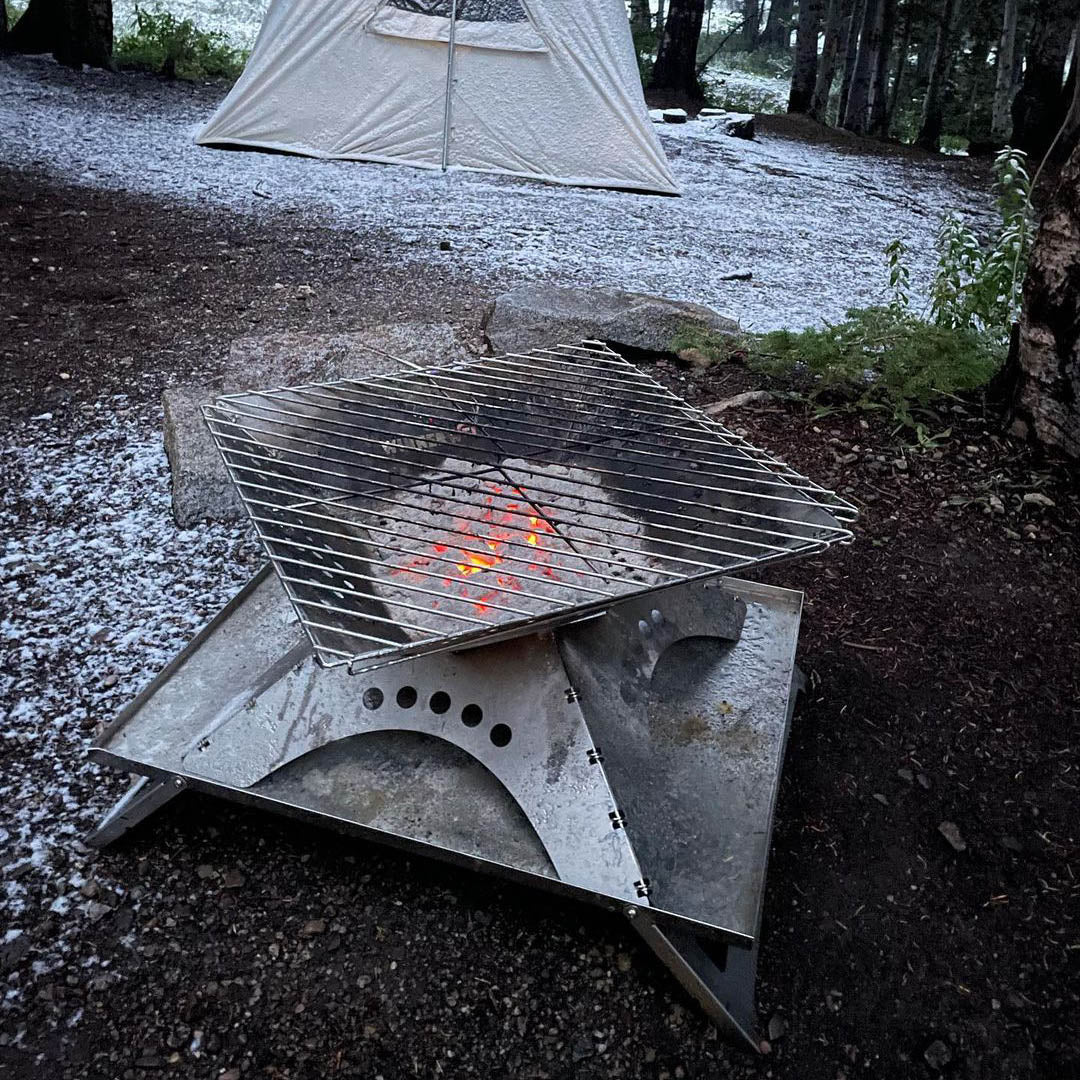 Winnerwell Firepit base Table